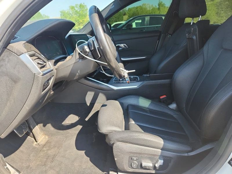 BMW 330 MSPORT* XDRIVE* ШИБИДАХ* 360* ПОДГРЕВ* , снимка 7 - Автомобили и джипове - 56325679