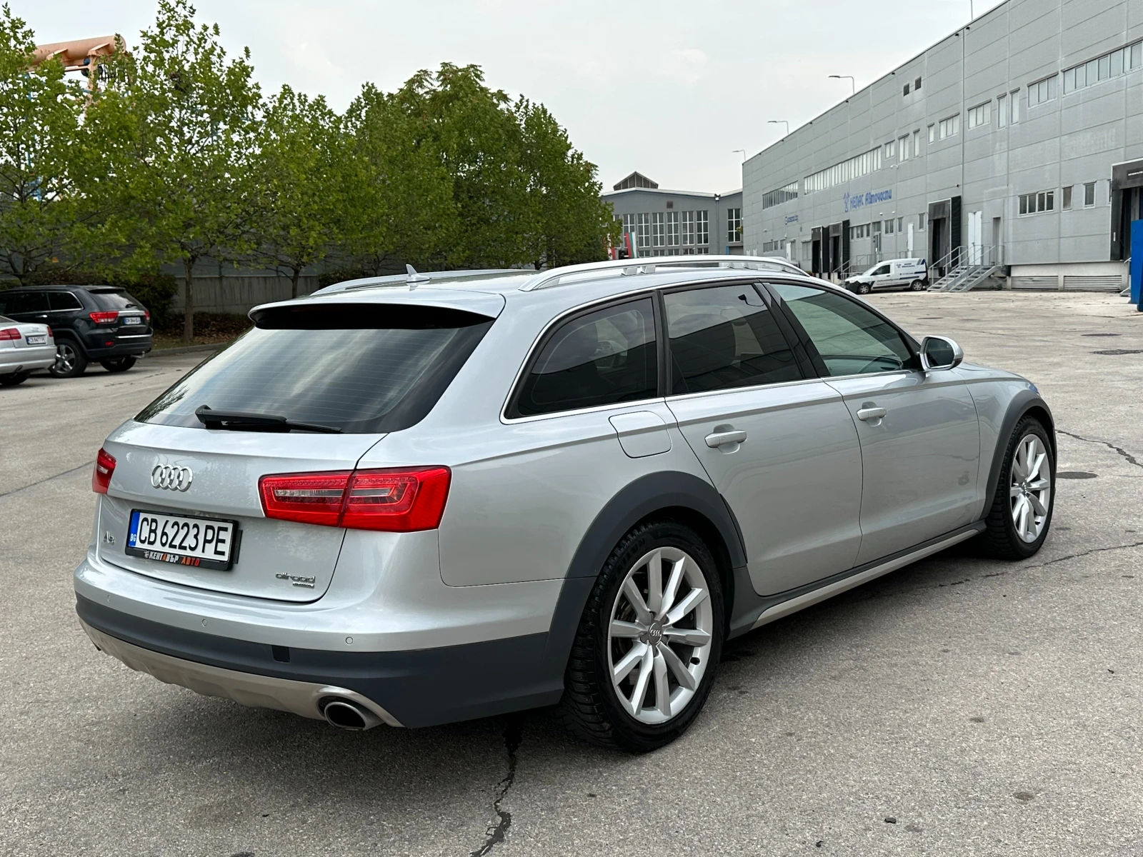 Audi A6 Allroad QUATTRO - изображение 4