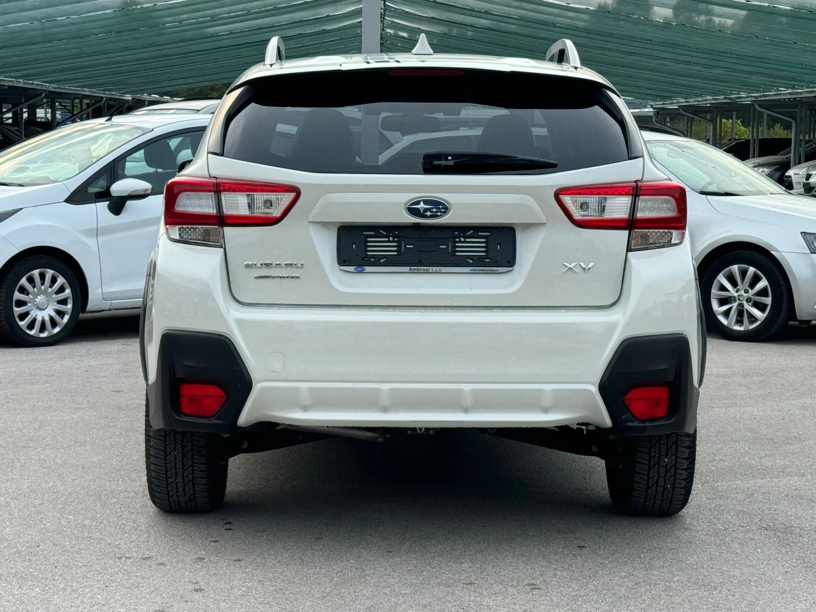 Subaru XV 1.6i 4WD ИТАЛИЯ АВТОМАТ - изображение 6