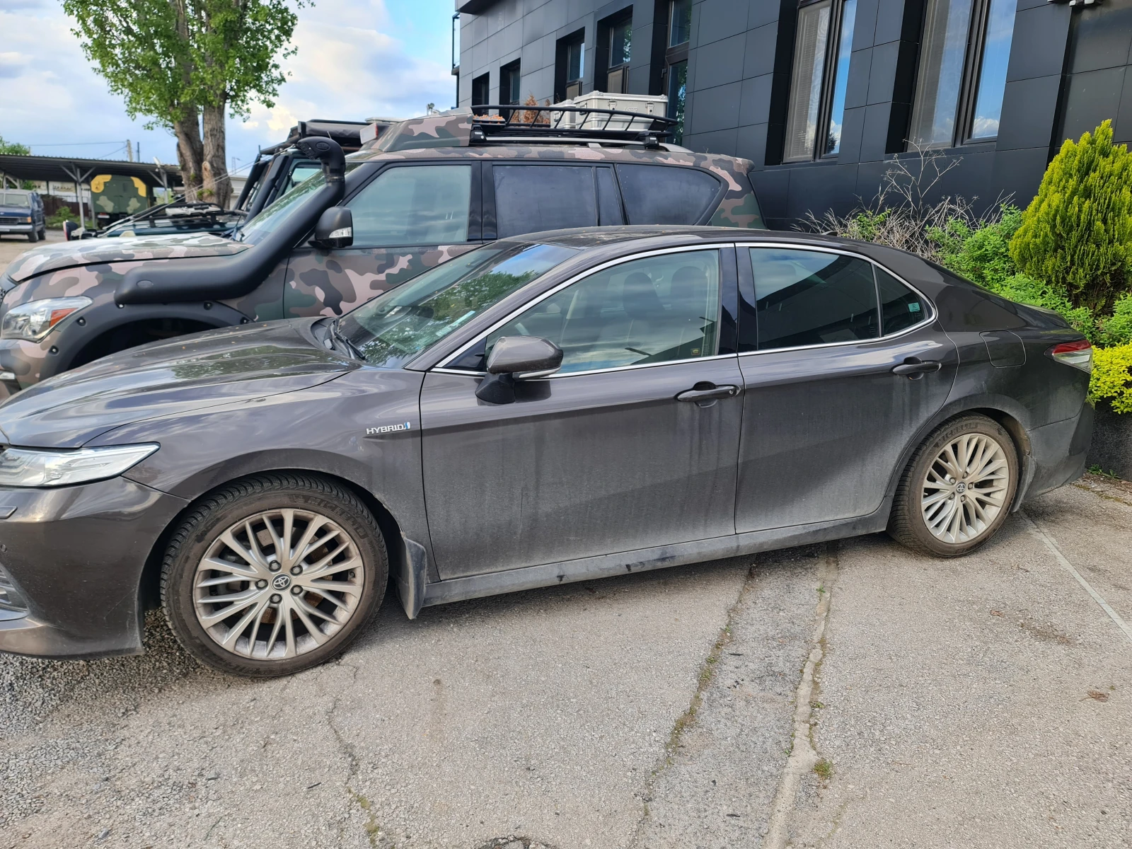 Toyota Camry 2.5P CVT Luxury - изображение 2