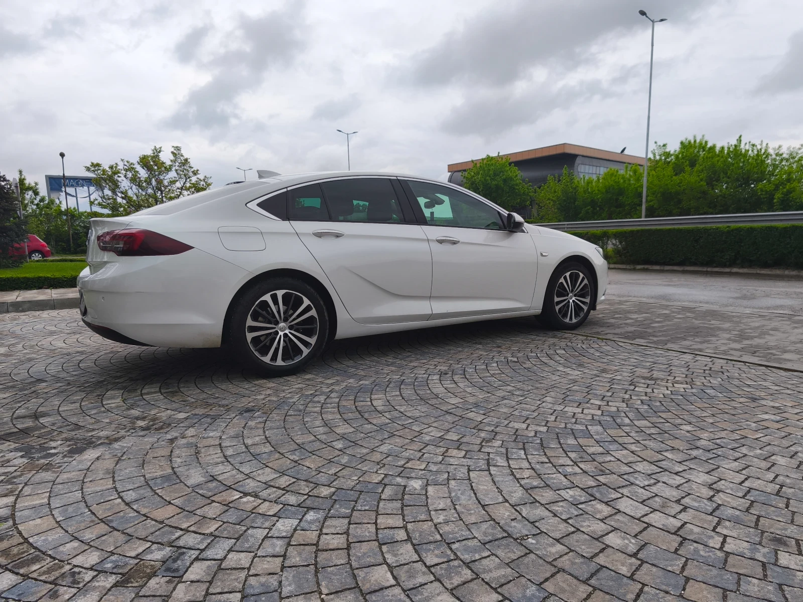 Opel Insignia  - изображение 8
