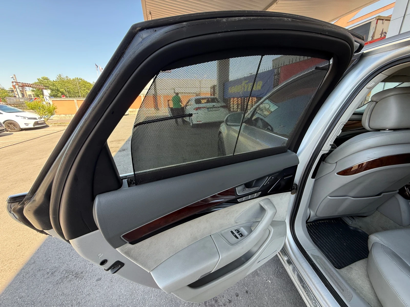 Audi A8  - изображение 8