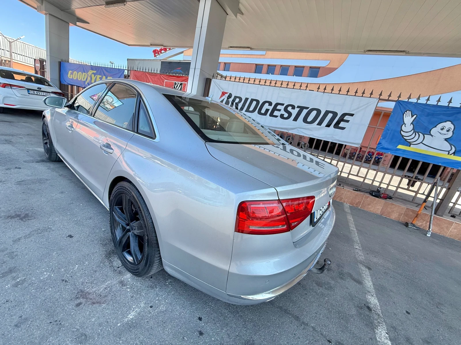 Audi A8  - изображение 4