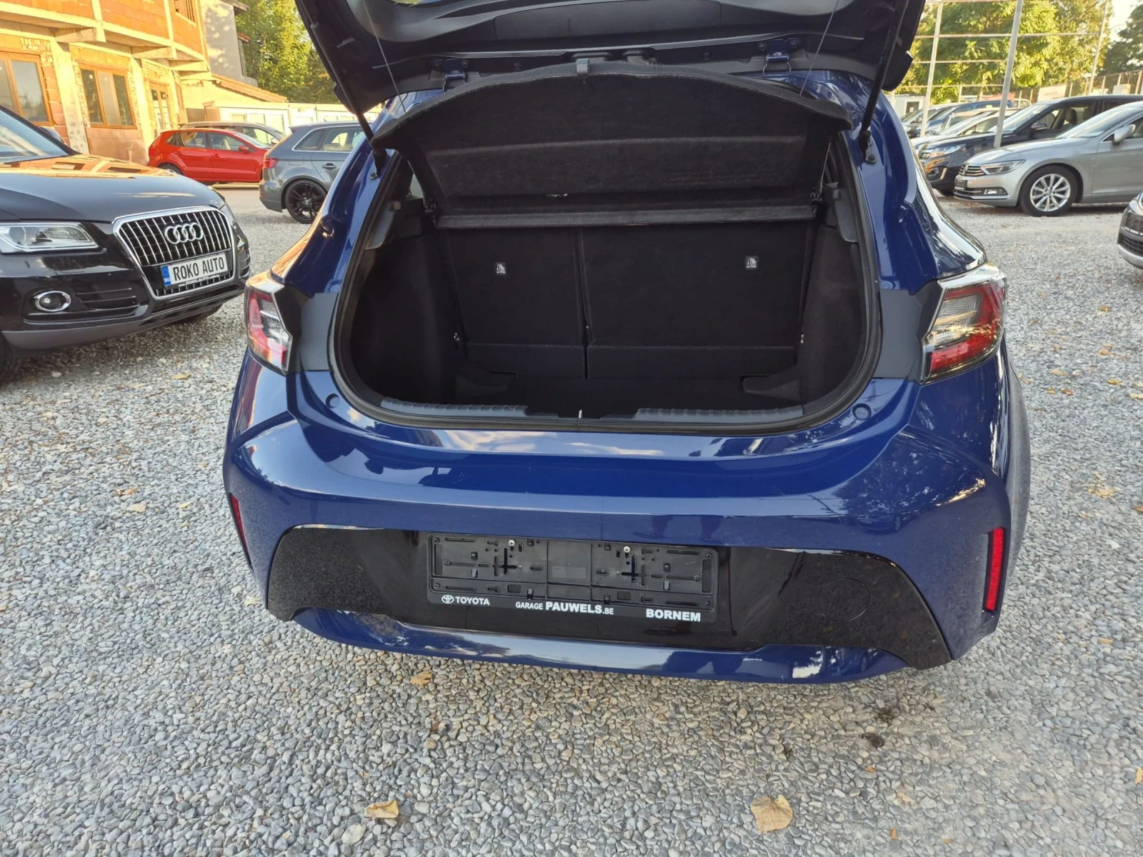 Toyota Corolla 1.8i-Hibrid+ Navi | Mobile.bg   11