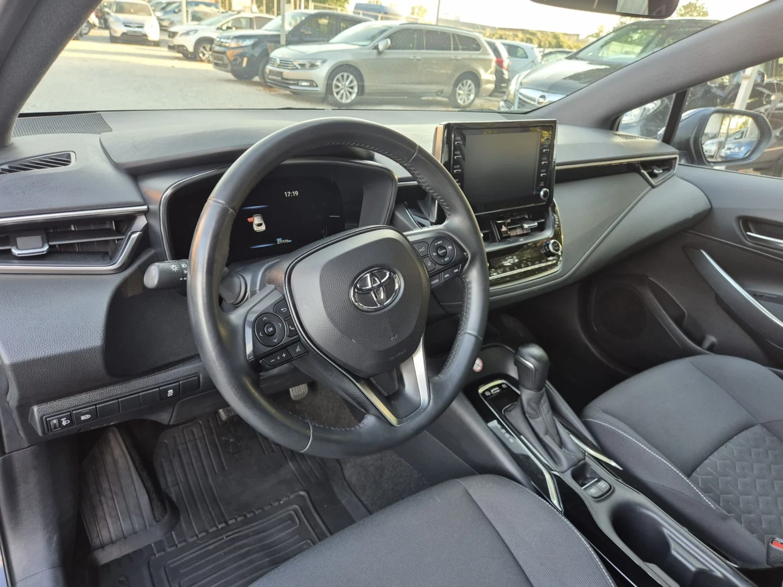 Toyota Corolla 1.8i-Hibrid+ Navi | Mobile.bg   12