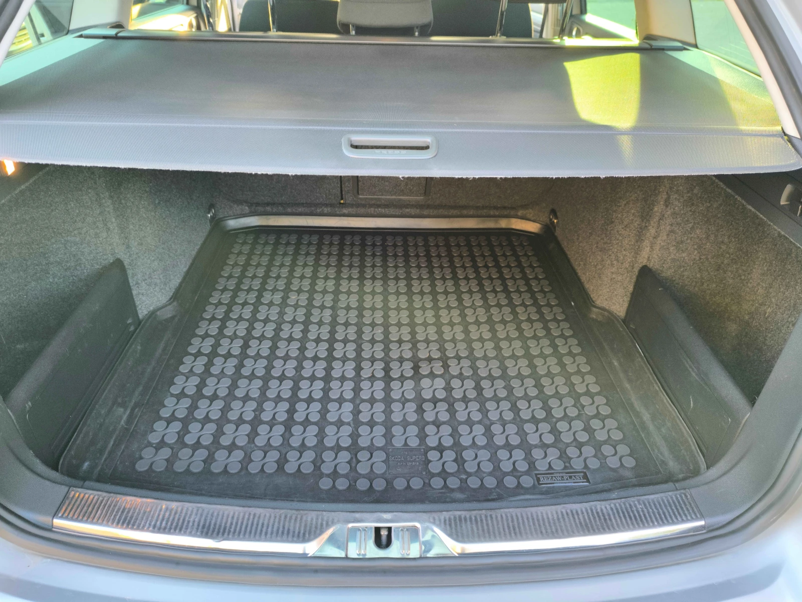 Skoda Superb | Mobile.bg � ����������� 11