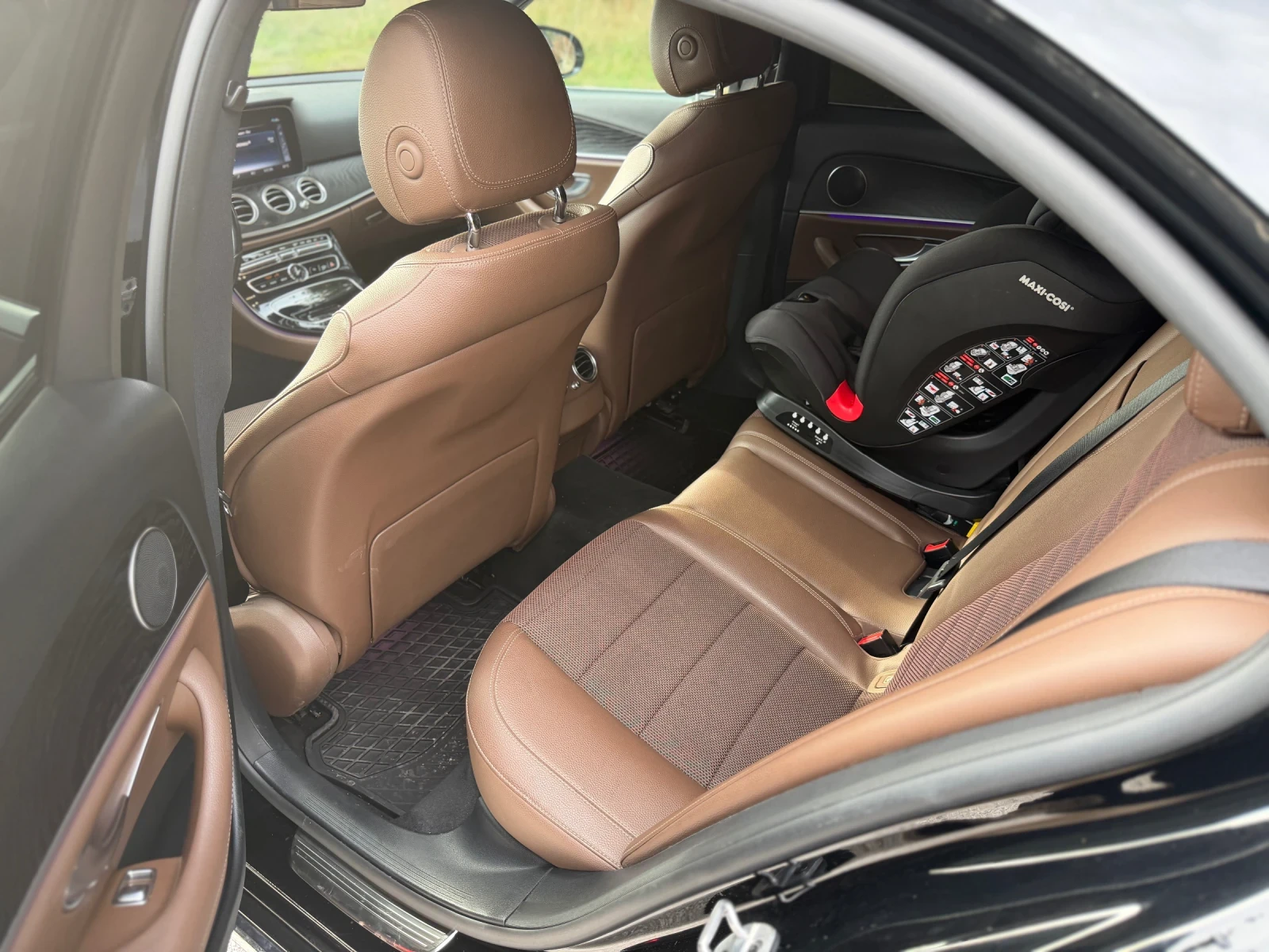 Mercedes-Benz E 200 �200 ��� 2020 ������ ���� �������� | Mobile.bg � ����������� 11