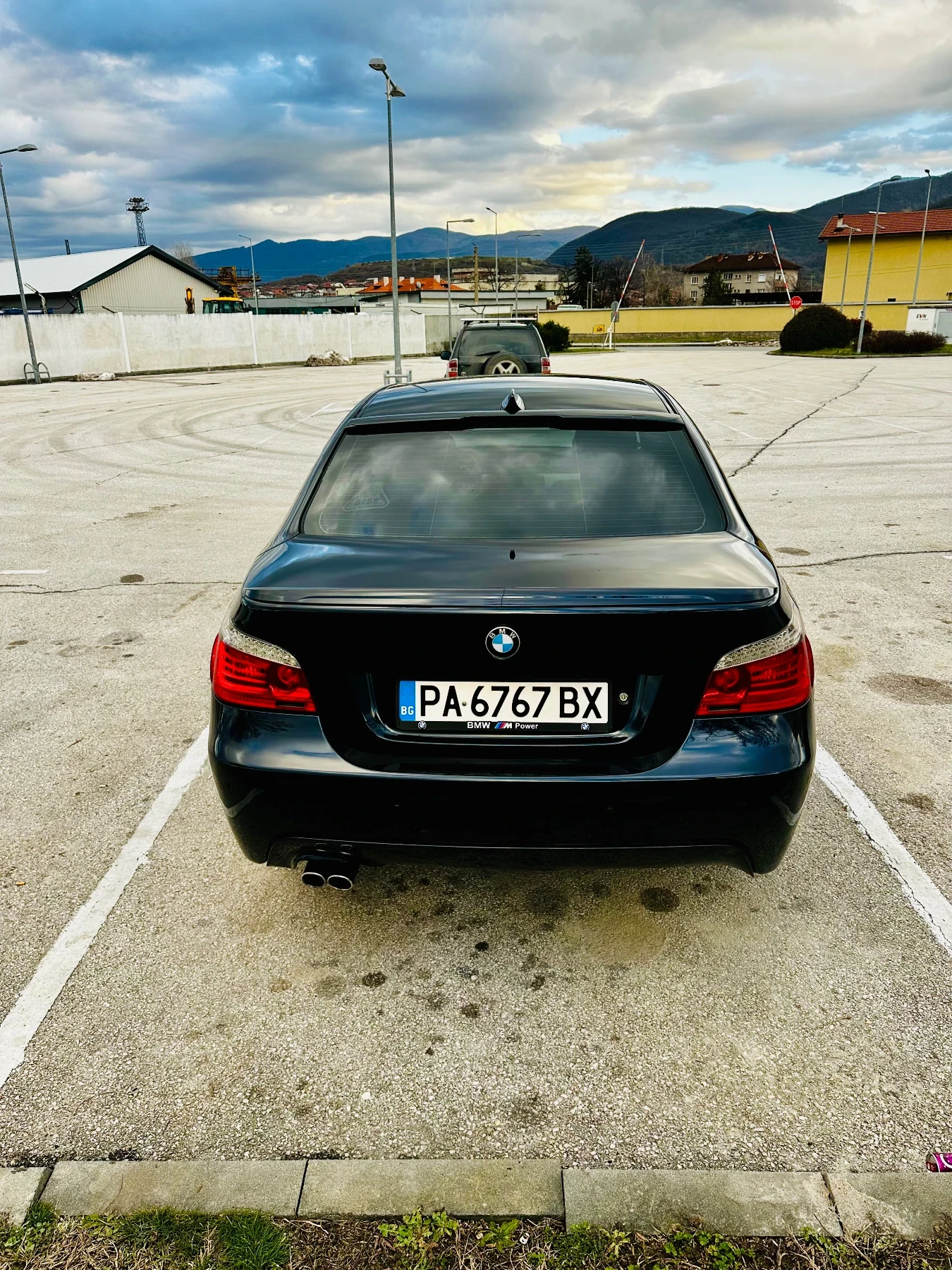 BMW 530, снимка 6 - Автомобили и джипове - 53773350
