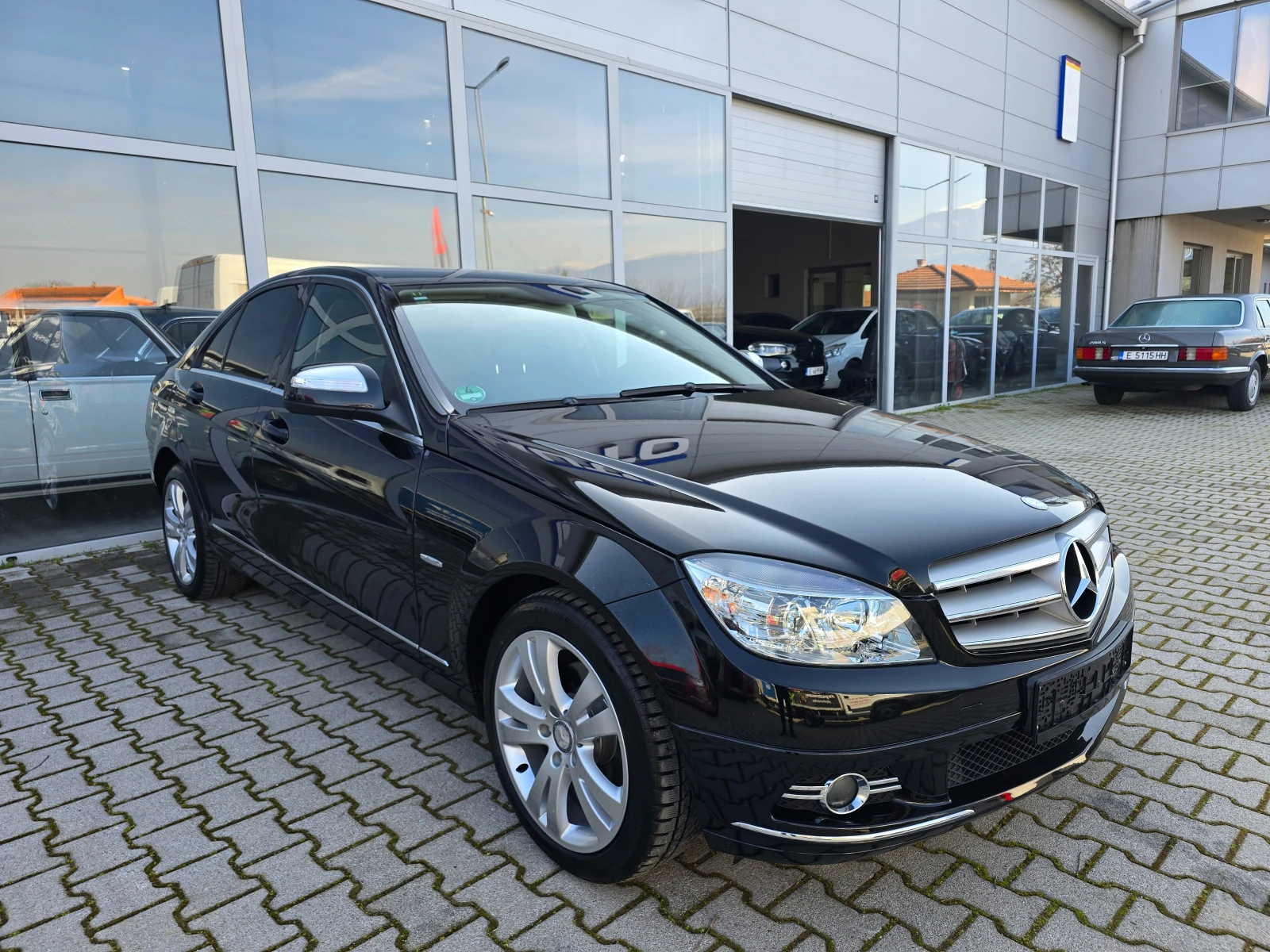 Mercedes-Benz C 200 Автоматик !! AVANTGARDE !!, снимка 2 - Автомобили и джипове - 53806702