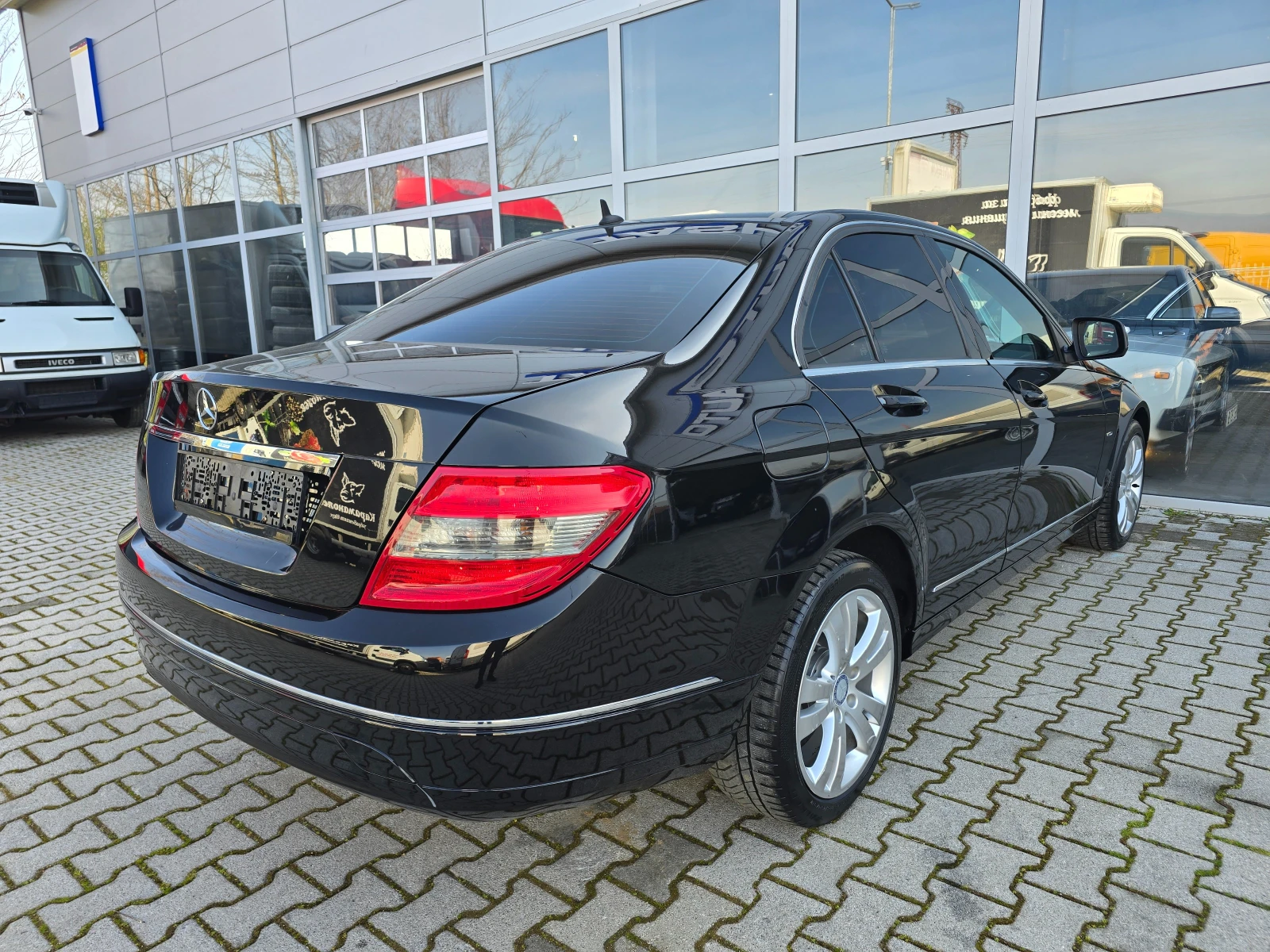 Mercedes-Benz C 200 Автоматик !! AVANTGARDE !!, снимка 7 - Автомобили и джипове - 53806702