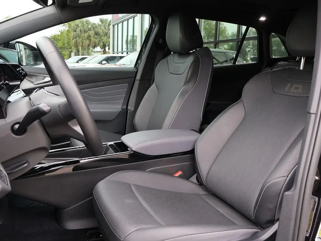 VW ID.4 AWD Pro S, снимка 12 - Автомобили и джипове - 54403180