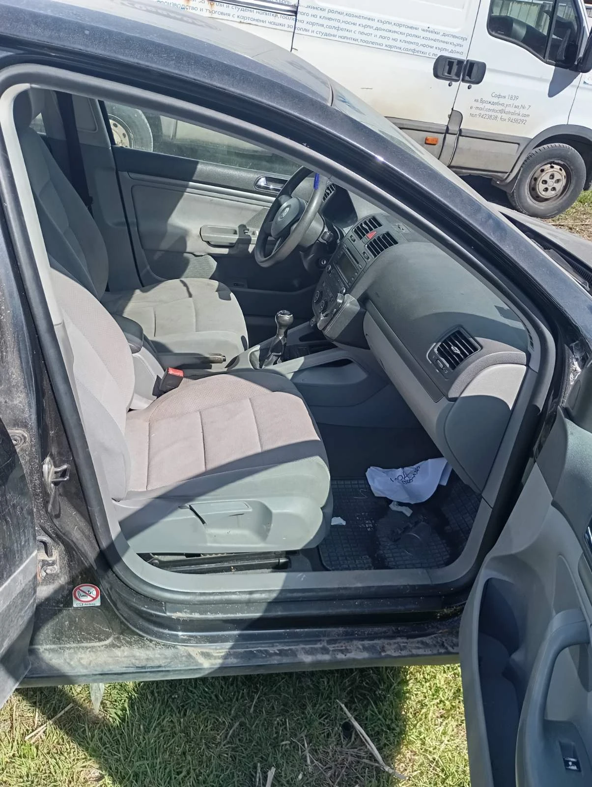 VW Golf V 1.6 fsi На ЧАСТИ, снимка 4 - Автомобили и джипове - 54795048