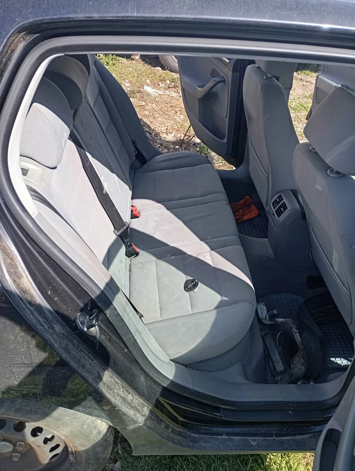 VW Golf V 1.6 fsi На ЧАСТИ, снимка 8 - Автомобили и джипове - 54795048