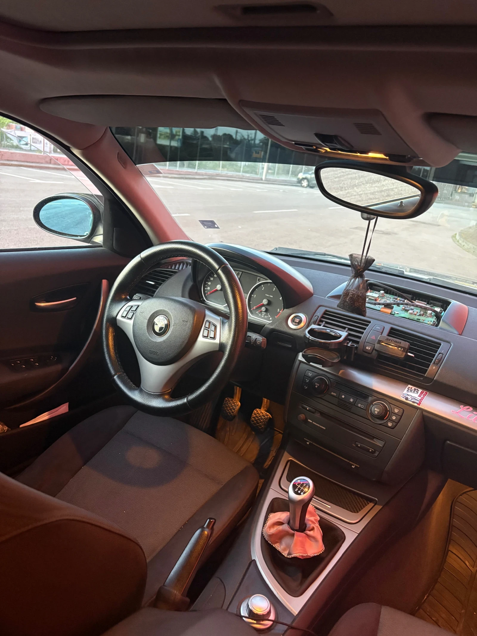 BMW 120, снимка 8 - Автомобили и джипове - 54835594