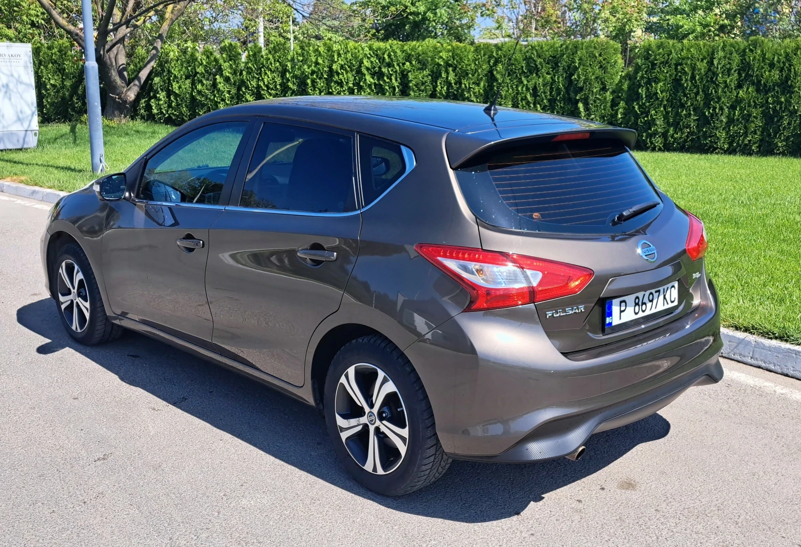 Nissan Pulsar 1.2t, снимка 5 - Автомобили и джипове - 55432267