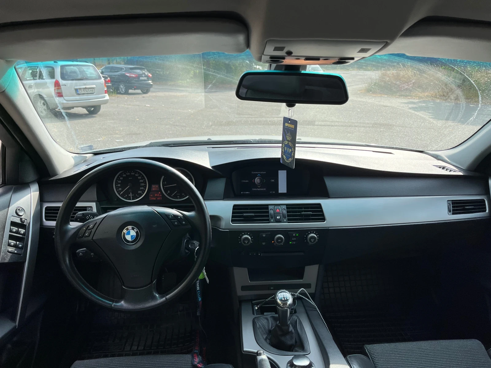 BMW 525 d Touring , снимка 14 - Автомобили и джипове - 55597717