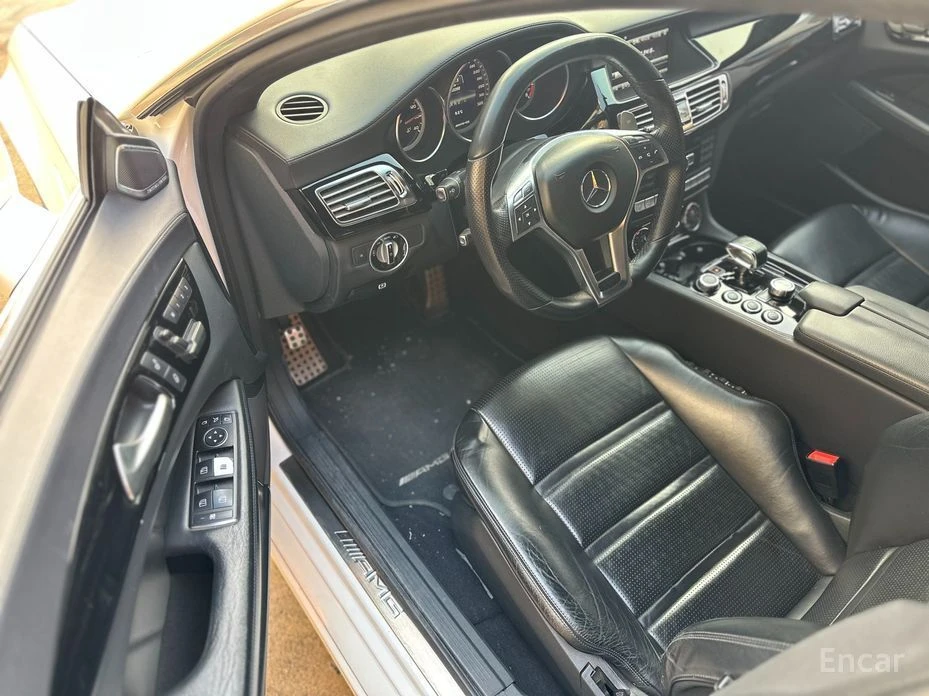 Mercedes-Benz CLS 63 AMG, снимка 8 - Автомобили и джипове - 55776478