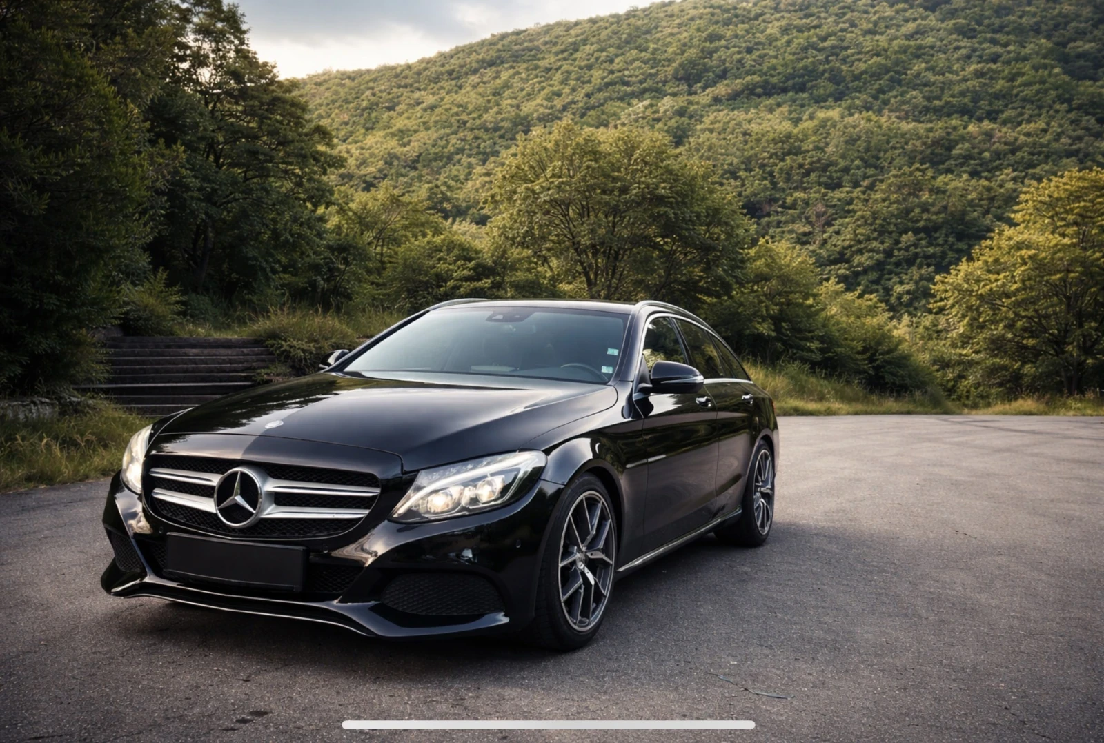 Mercedes-Benz C 250 C250d* сменени вериги* Burmester, снимка 2 - Автомобили и джипове - 55784949