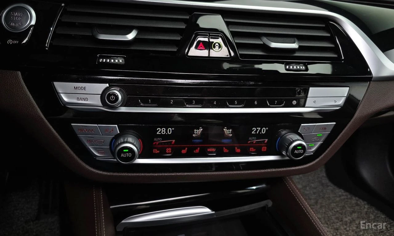 BMW 530 M* SPORT* HARMON* KARDON* ���������* ���������* �� | Mobile.bg � ����������� 10