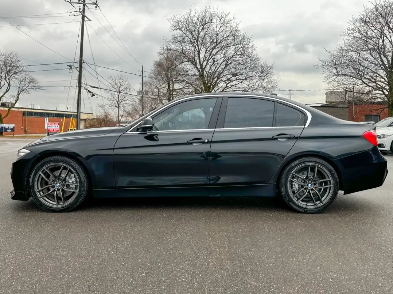 BMW 330 4dr Sdn 328d xDrive AWD All Wheel Drive | Mobile.bg � ����������� 5