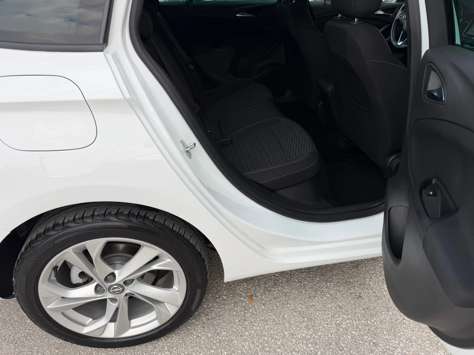 Opel Astra 1.4 TURBO 125 �.�. EURO 6 NAVI CAR PLAY �������� | Mobile.bg � ����������� 15