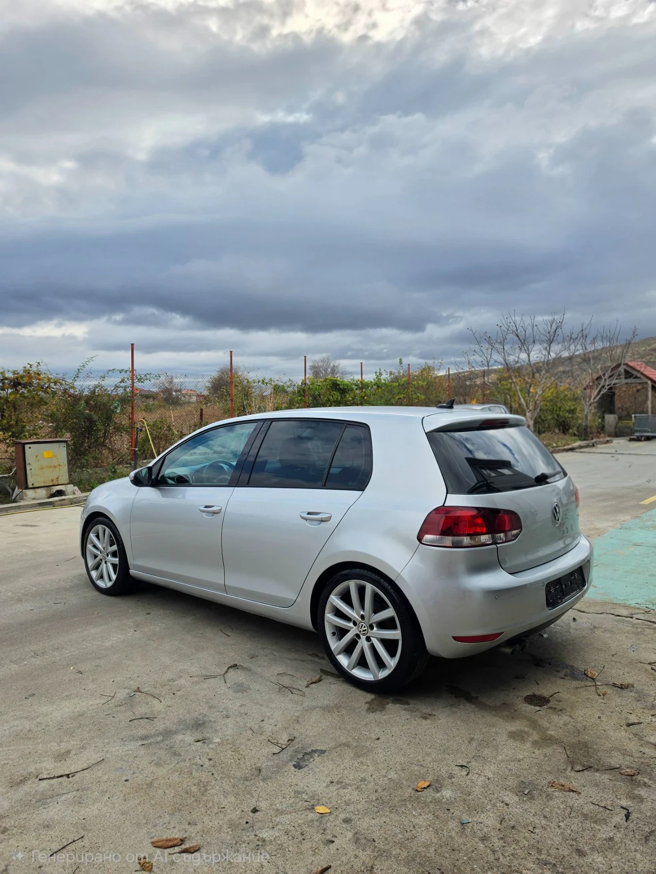 VW Golf 2.0tdi 140 коня Highline, снимка 5 - Автомобили и джипове - 56713060
