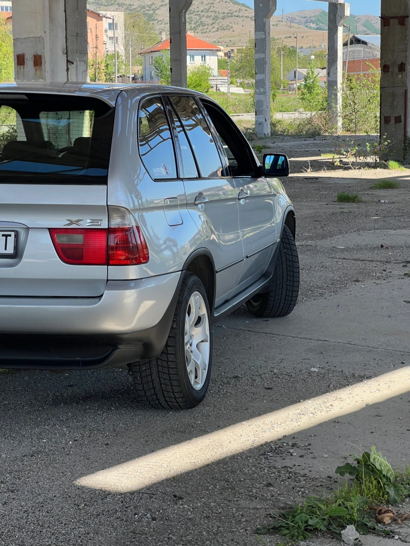 BMW X5, снимка 2 - Автомобили и джипове - 47428768