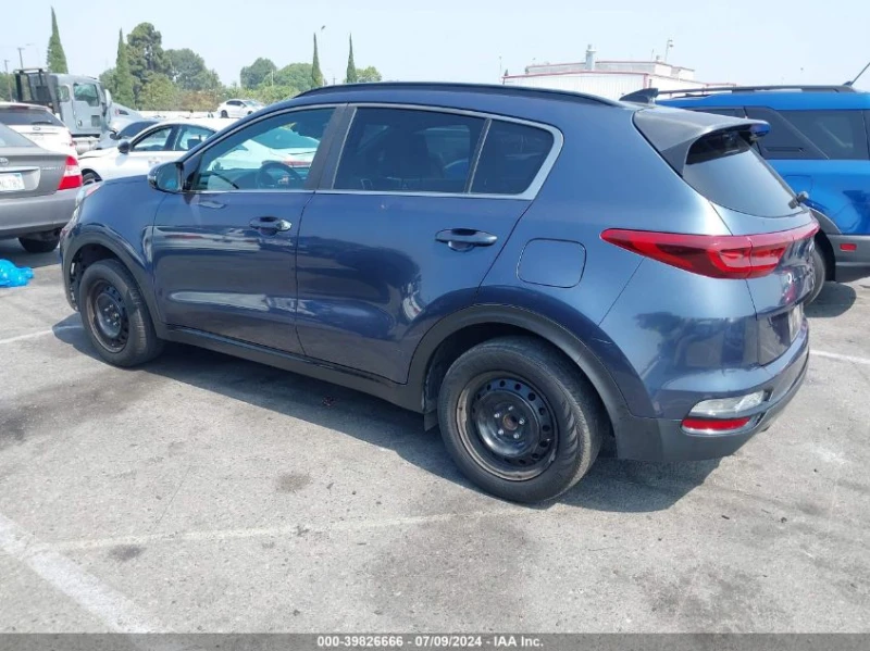 Kia Sportage S, снимка 7 - Автомобили и джипове - 47679253