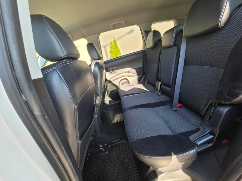 Mitsubishi Outlander II facelift-4х4-6+ 1-Automatic, снимка 14 - Автомобили и джипове - 51480682