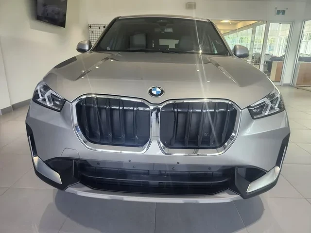 BMW X1 xDrive28i AWD, снимка 8 - Автомобили и джипове - 54422925