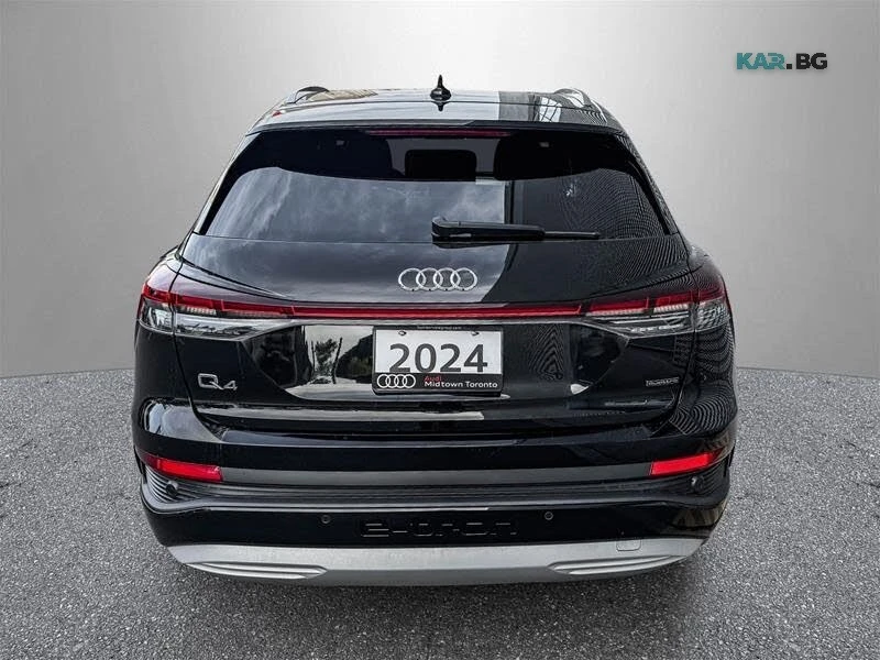 Audi Q4 E-Tron 55 Quattro* DISTRONIC* PANORAMA* ПОДГРЕВ* , снимка 4 - Автомобили и джипове - 55845124