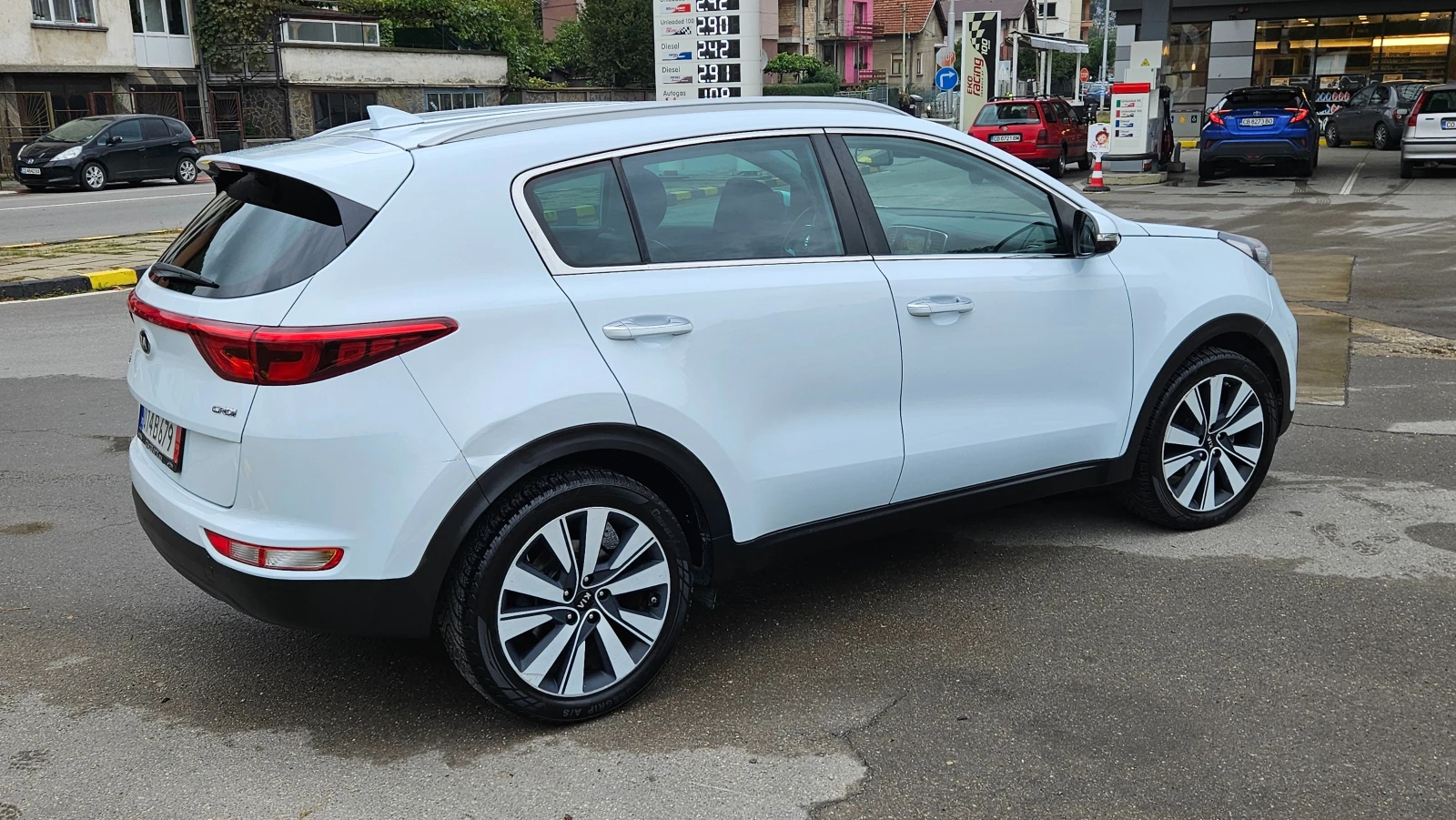 Kia Sportage 1.7Crdi NAVIG/KOJA/KLIMATRONIK/Euro-6b - изображение 6