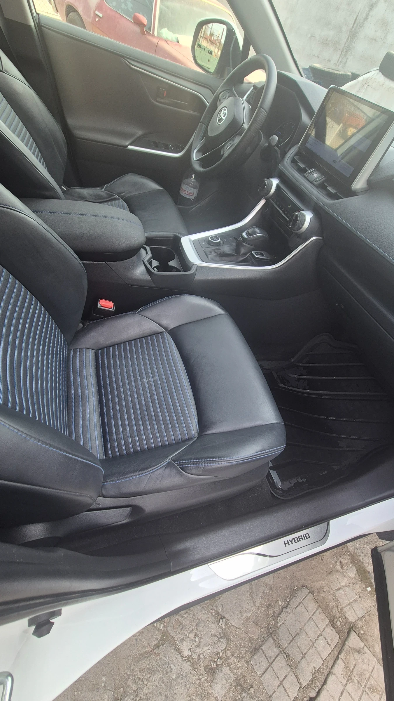 Toyota Rav4 | Mobile.bg � ����������� 10