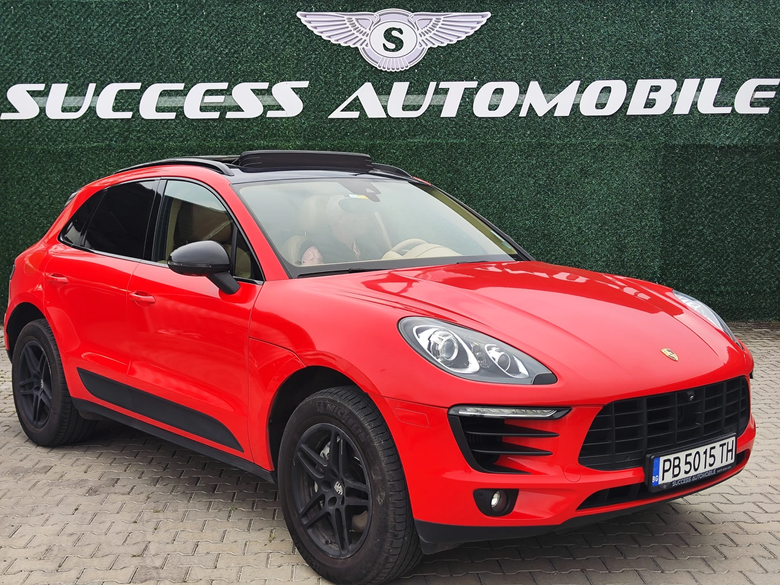 Porsche Macan S* 360CAM* PODGREV* OBDUH* DISTR* LINEASIST* PANOR, снимка 2 - Автомобили и джипове - 54548480