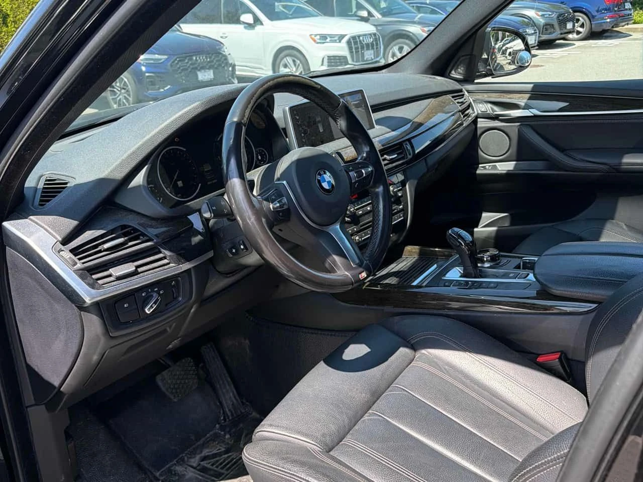 BMW X5 xDrive35d/ПАНОРАМА/ПОДГРЕВИ/ВТОРИ ГУМИ И ДЖАНТИ, снимка 7 - Автомобили и джипове - 54718913