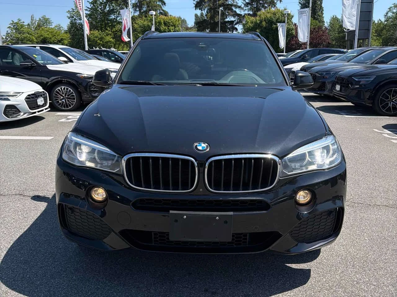 BMW X5 xDrive35d/ПАНОРАМА/ПОДГРЕВИ/ВТОРИ ГУМИ И ДЖАНТИ, снимка 2 - Автомобили и джипове - 54718913