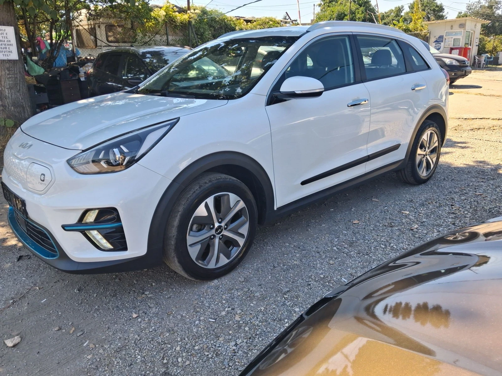 Kia Niro DYNAMICLINE, FACELIFT, 64KWH, SOH100%, термопомпа., снимка 2 - Автомобили и джипове - 55692412