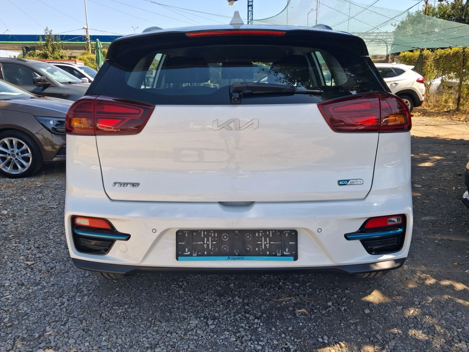 Kia Niro DYNAMICLINE, FACELIFT, 64KWH, SOH100%, термопомпа., снимка 4 - Автомобили и джипове - 55692412