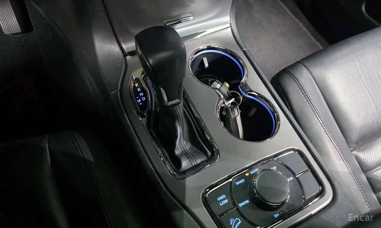 Jeep Cherokee, снимка 9 - Автомобили и джипове - 56728766