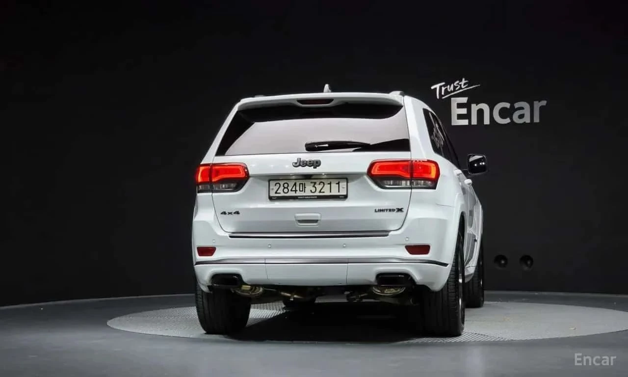 Jeep Cherokee, снимка 4 - Автомобили и джипове - 56728766