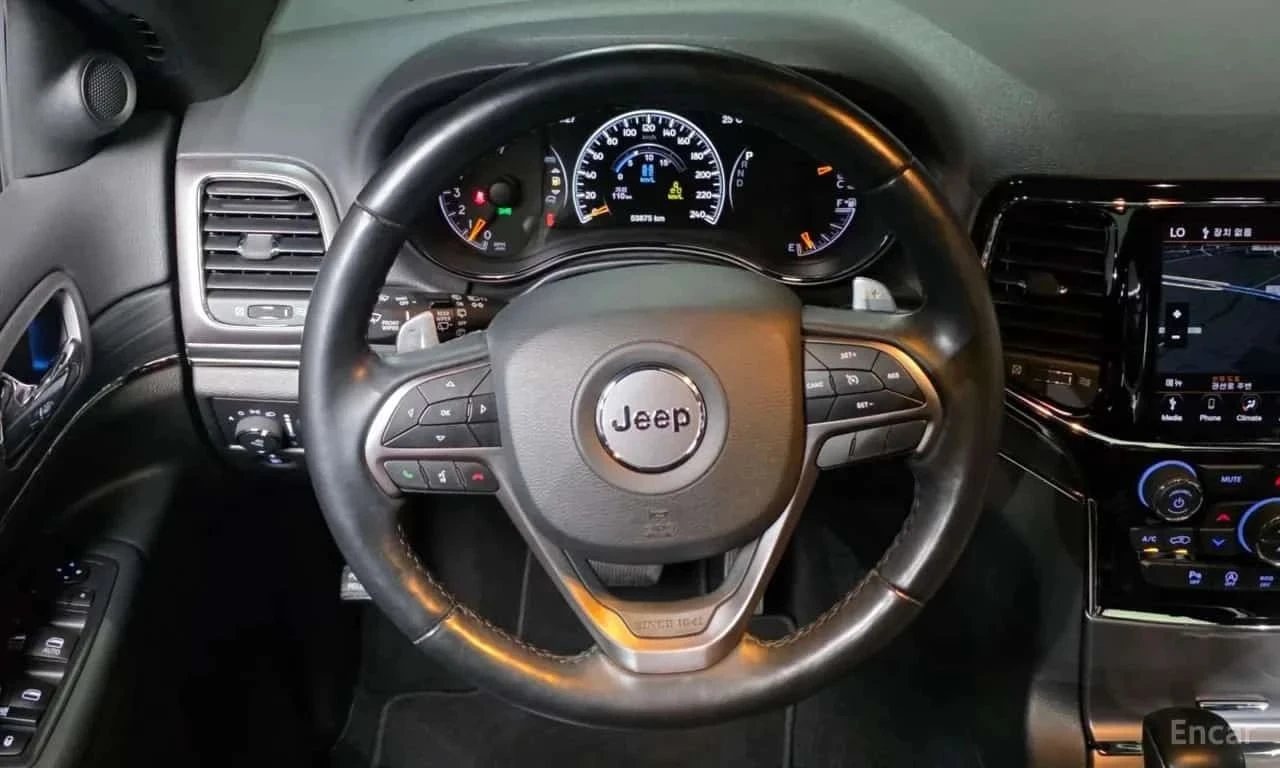 Jeep Cherokee, снимка 13 - Автомобили и джипове - 56728766