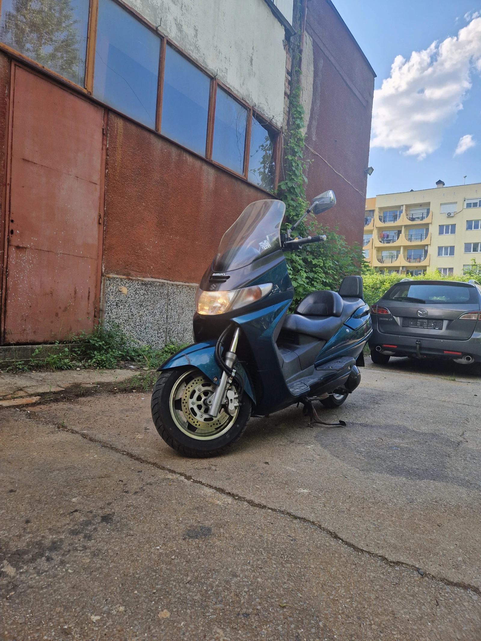 Suzuki Burgman Скутер 250 - изображение 3