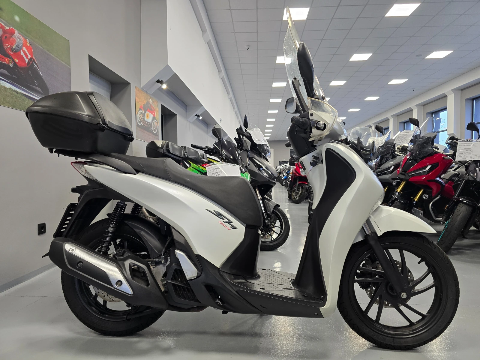 Honda Sh 150ie, ABS, Start-Stop! - изображение 3