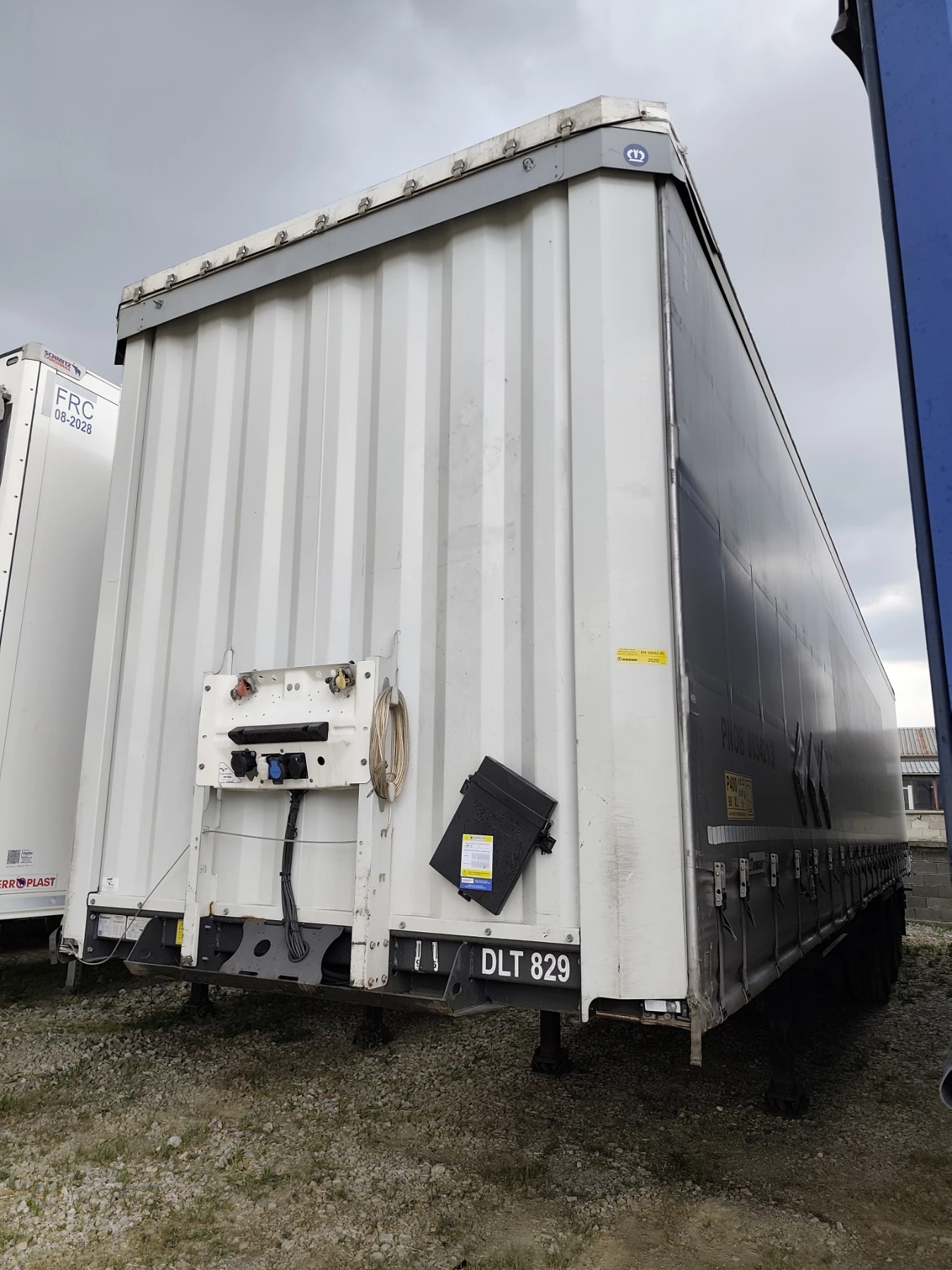 Полуремарке Krone Profi Liner SD