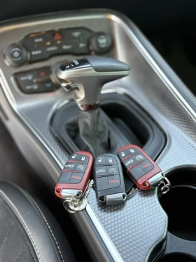 Dodge Challenger Европейски Евро6 SRT HELLCAT 6.2 HEMI, снимка 16