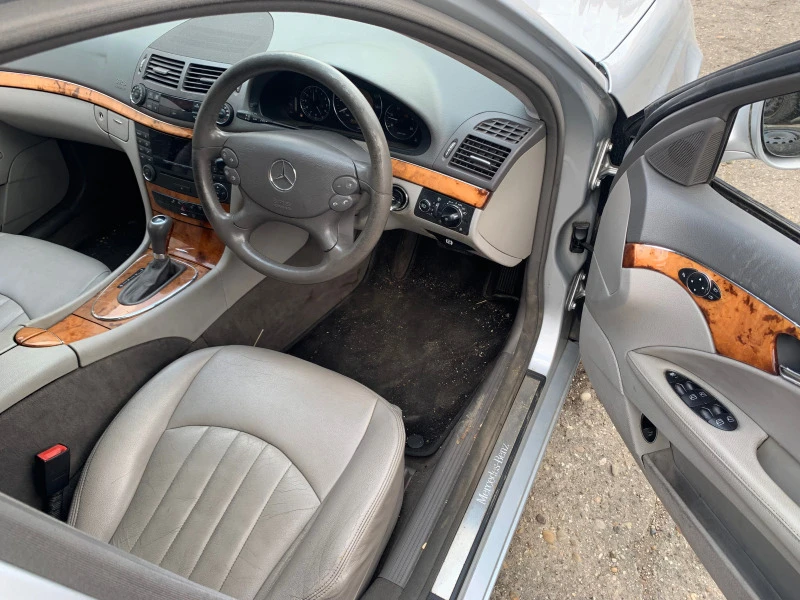 Mercedes-Benz E 220 2.2cdi 170кс FACE, снимка 6 - Автомобили и джипове - 33408391