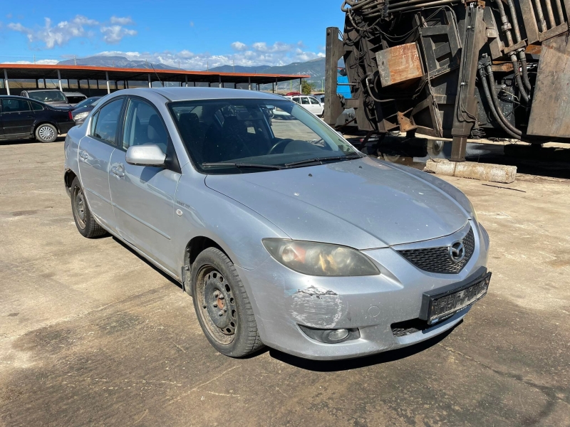 Mazda 3 1.6, снимка 2 - Автомобили и джипове - 41989908