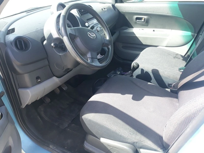 Daihatsu Sirion 4х4, снимка 2 - Автомобили и джипове - 41541823