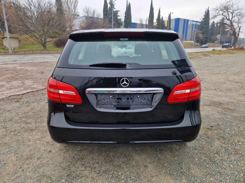 Mercedes-Benz B 180 1.5CDI, снимка 4 - Автомобили и джипове - 43862594