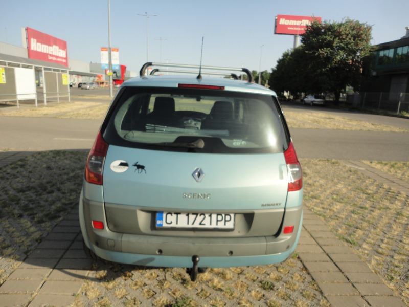 Renault Scenic, снимка 3 - Автомобили и джипове - 46368202